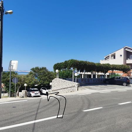 Apartmani Luka Rtina Exteriör bild
