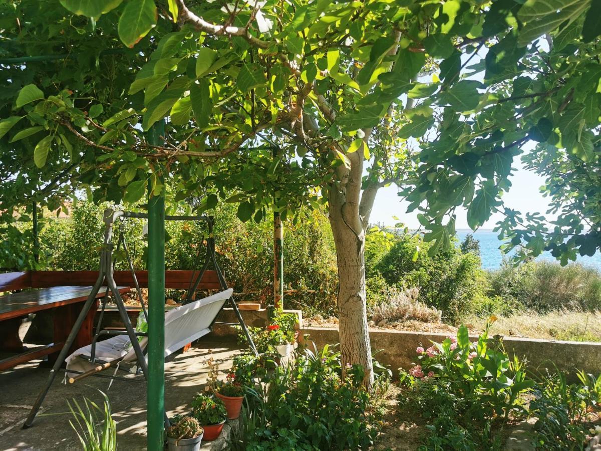 Apartmani Luka Rtina Exteriör bild