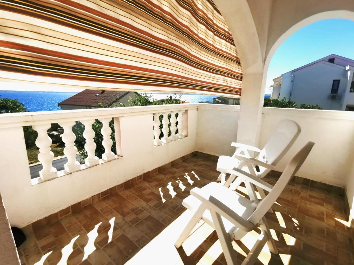 Apartmani Luka Rtina Exteriör bild